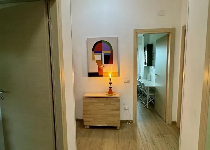 דירה Grazioso Tiburtina - 3 Bedrooms רומא
